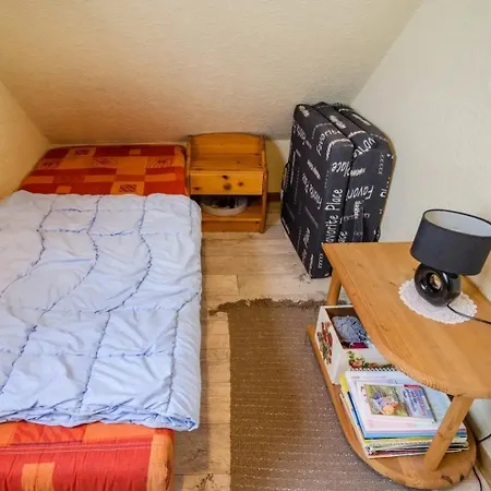 Apartment Kira
